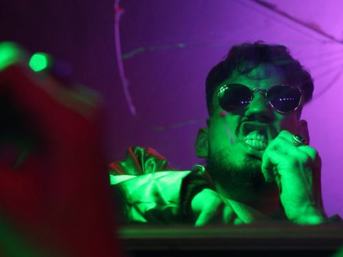 « Royal Jacket », premier extrait du prochain EP de Joey Larsé