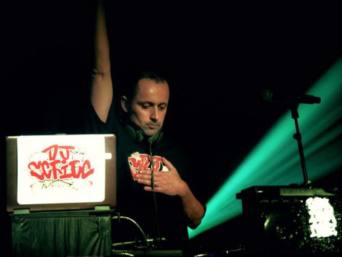 DJ Scribe de retour aux affaires