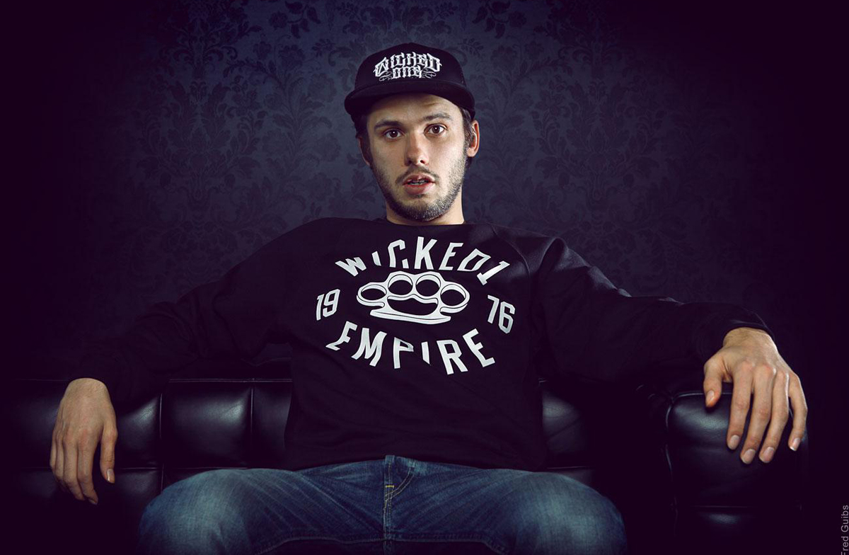 OrelSan, retour en enfance