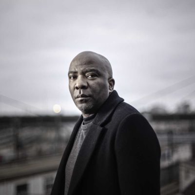 Regarde-moi bien toi